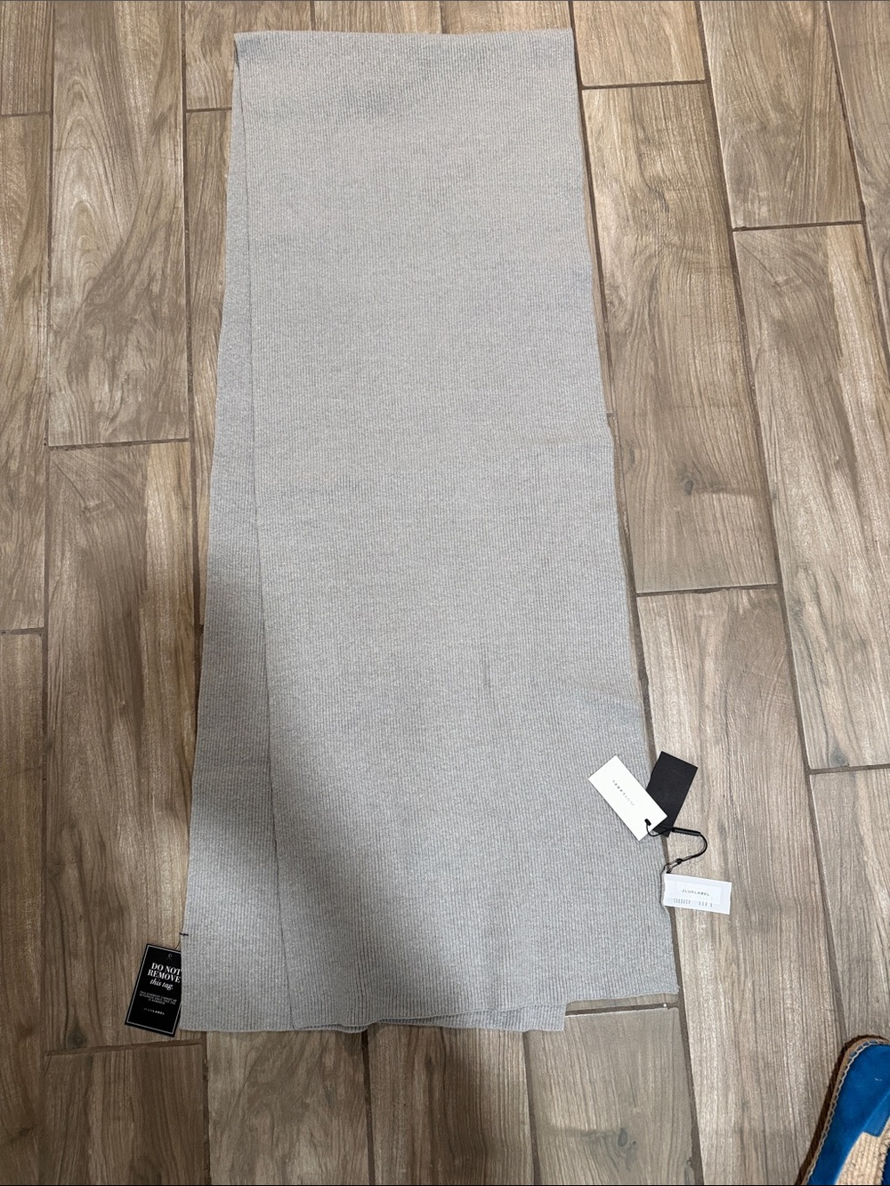JLUXLABEL Light Gray Knit Scarf
